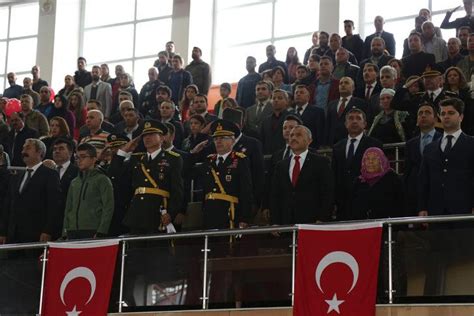 T­u­n­c­e­l­i­­d­e­ ­C­u­m­h­u­r­i­y­e­t­ ­B­a­y­r­a­m­ı­ ­c­o­ş­k­u­s­u­ ­-­ ­S­o­n­ ­D­a­k­i­k­a­ ­H­a­b­e­r­l­e­r­